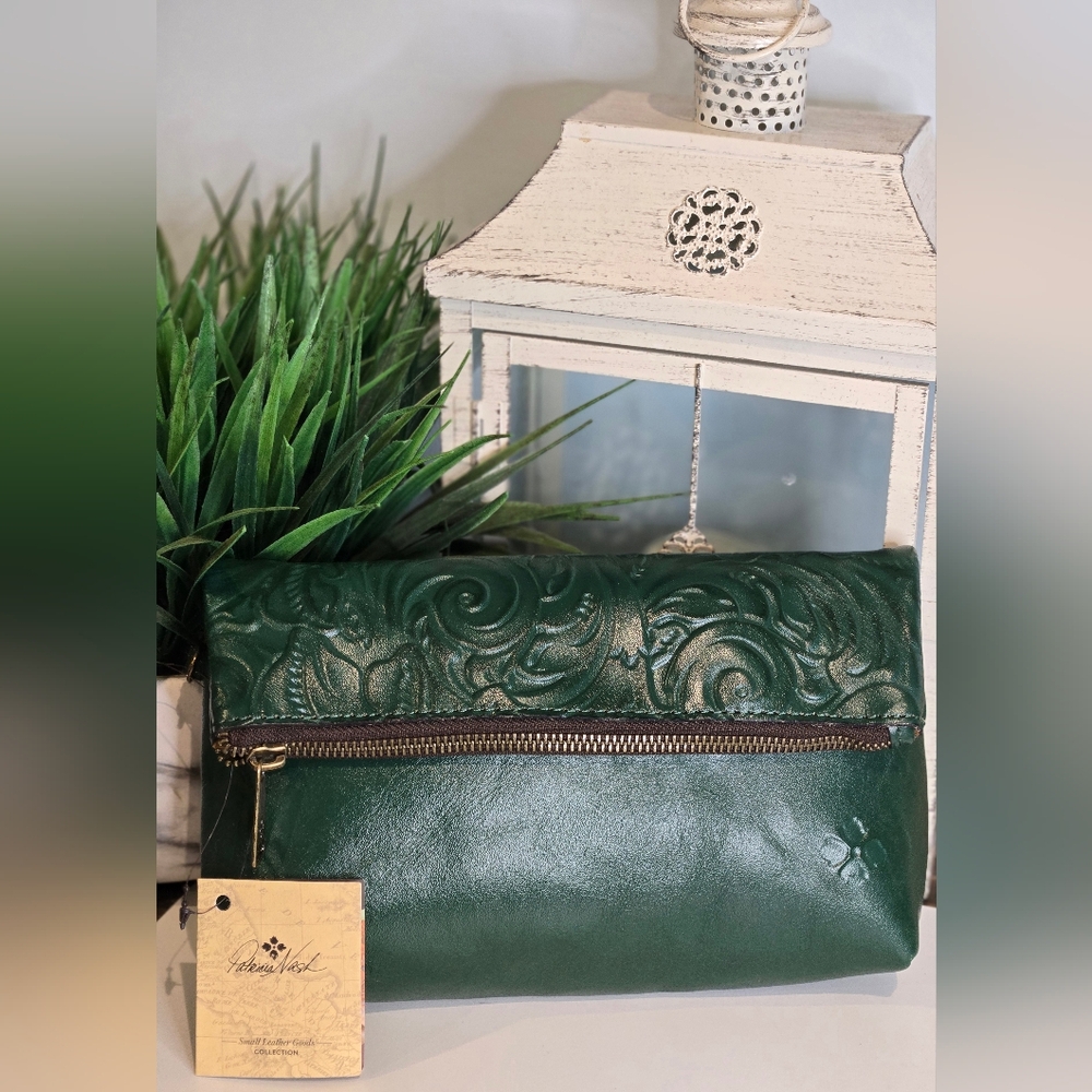 Patricia Nash Green Embossed Clutch